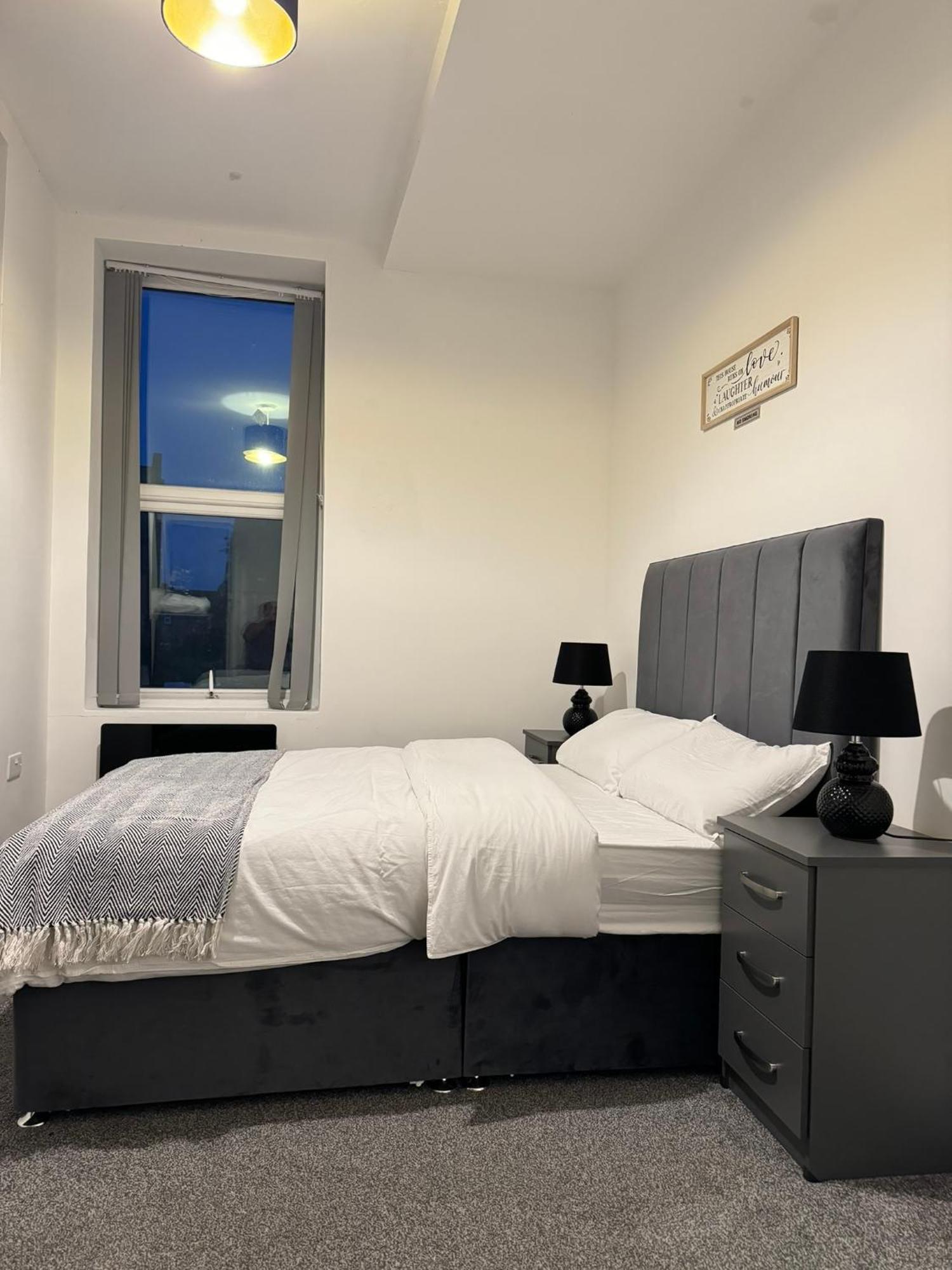 Icon Residencia Apartment Manchester Exterior foto