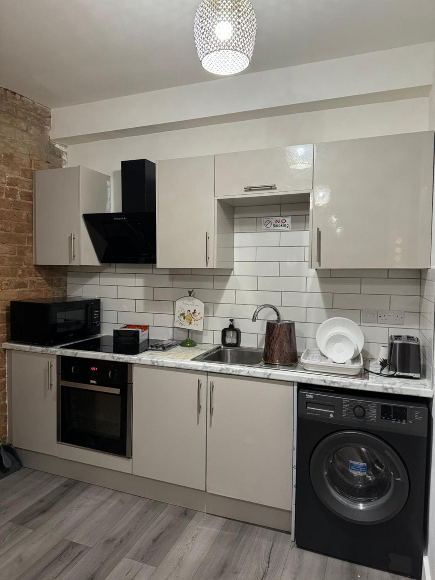 Icon Residencia Apartment Manchester Exterior foto