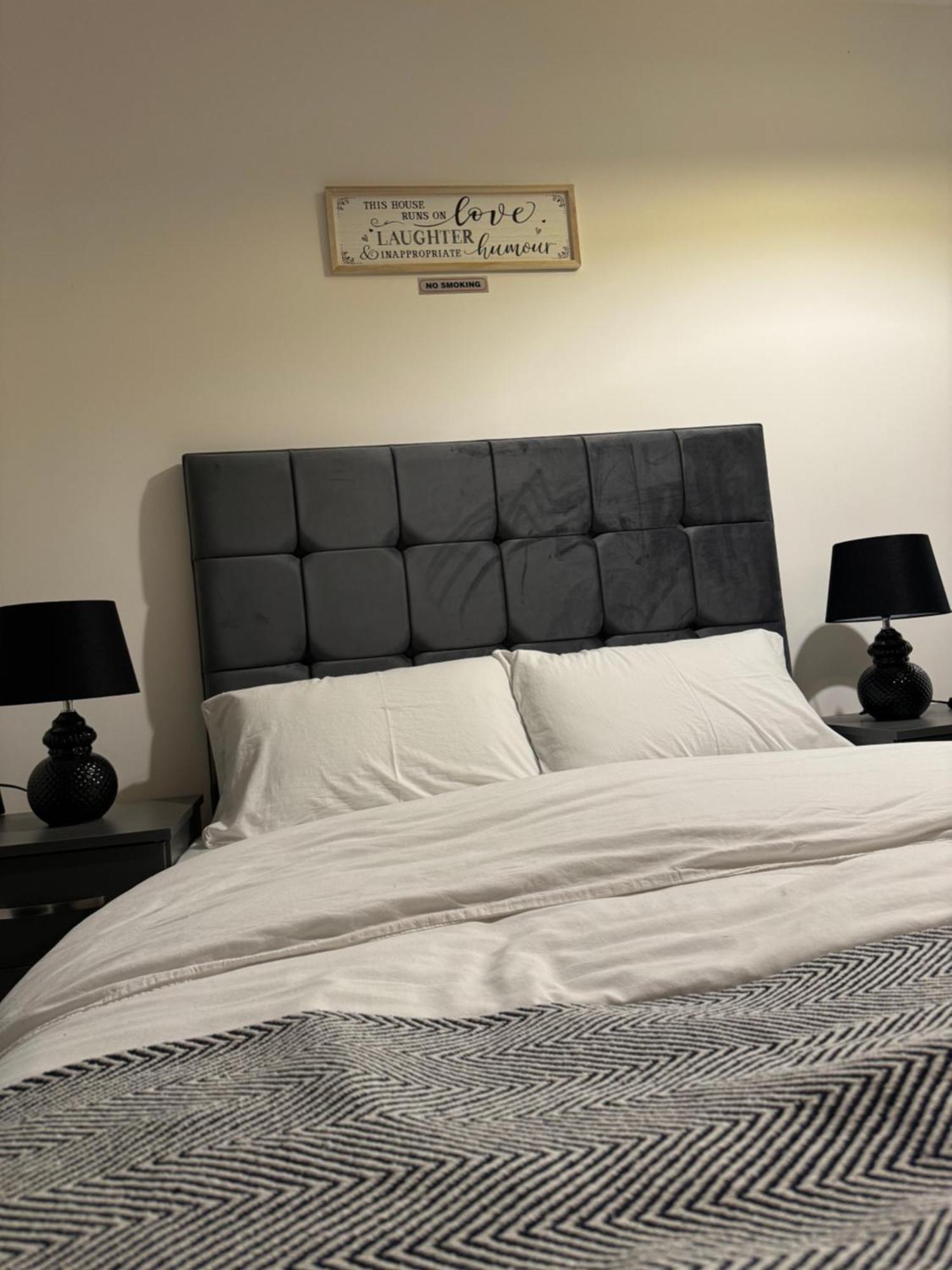 Icon Residencia Apartment Manchester Exterior foto
