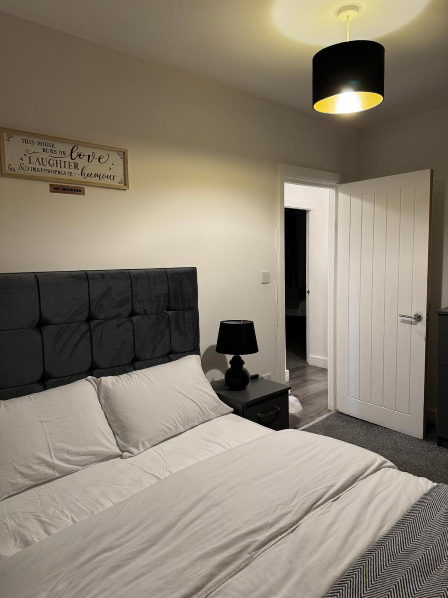 Icon Residencia Apartment Manchester Exterior foto